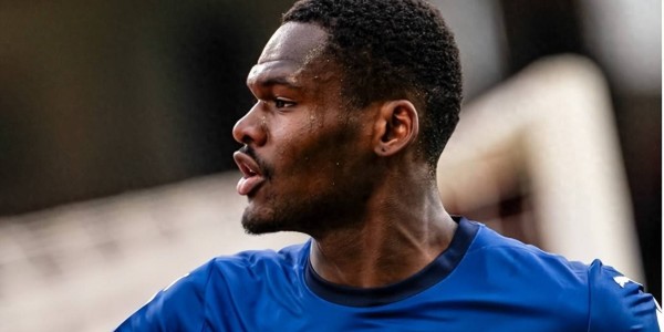 切尔西锁定21岁天才妖锋, 仅需2000万欧, 意甲双雄或截胡