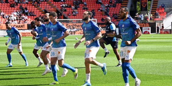 法甲第30轮焦点战：洛里昂主场2-0完胜马赛，积分榜最新动态揭晓