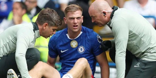 切尔西德尔普伤缺3个月，欧冠首战缺阵，吉乌重回补锋线